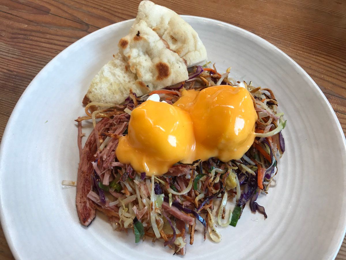 oh my god twitter doesn’t include alt text from images in their API