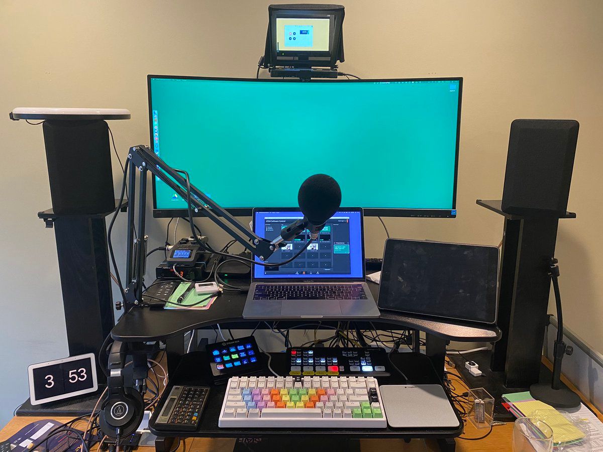 oh my god twitter doesn’t include alt text from images in their API