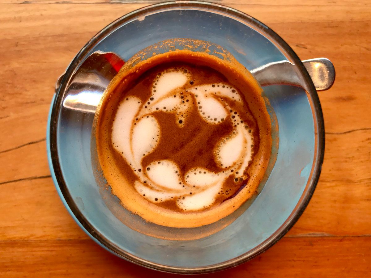 oh my god twitter doesn’t include alt text from images in their API