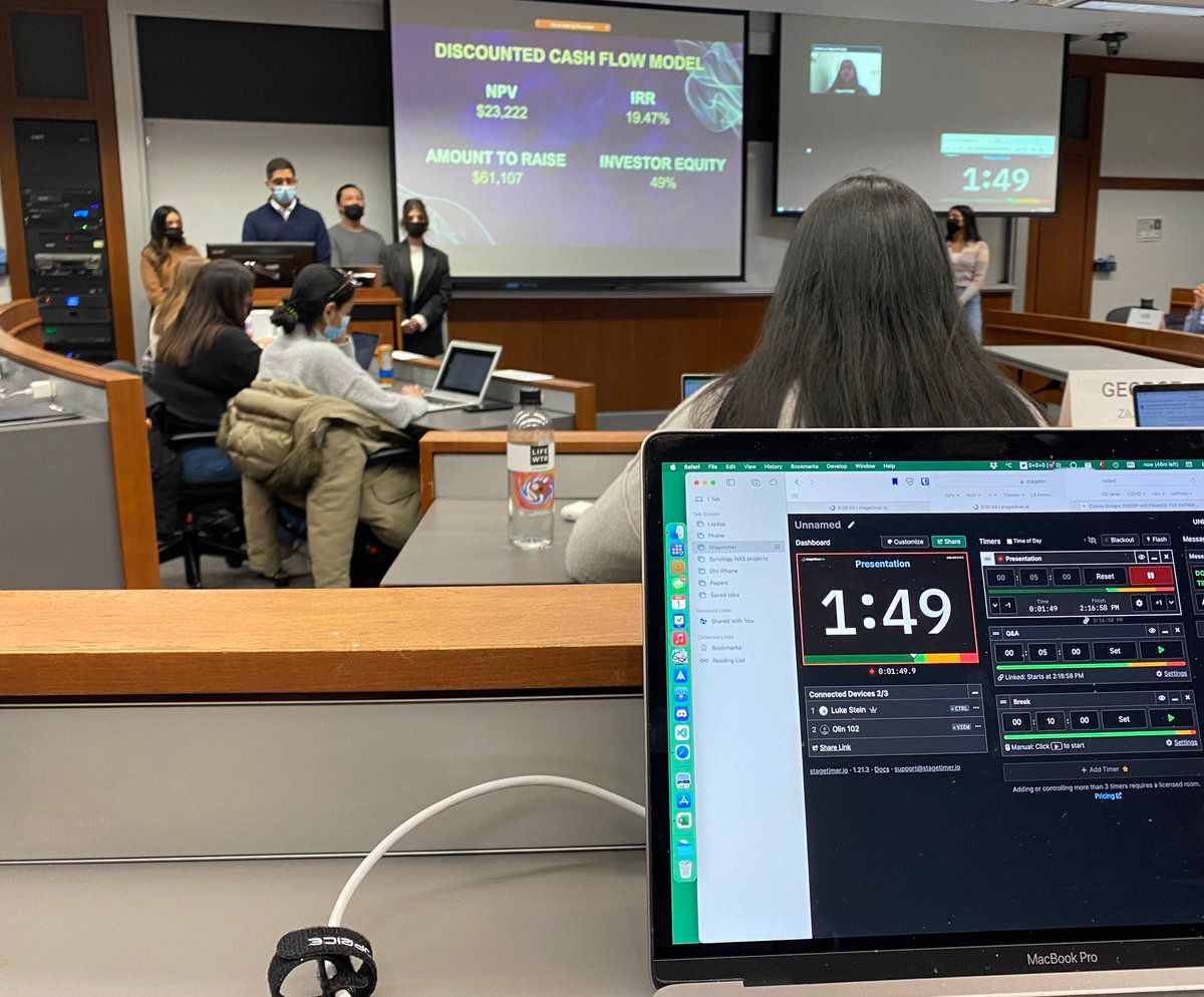 oh my god twitter doesn’t include alt text from images in their API